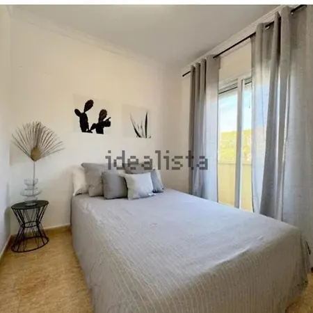 Beautiful Adosado Con Piscina Comunitaria *